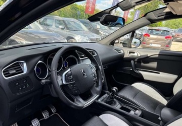 DS 4 I Hatchback (Citroen) 1.6 HDi 112KM 2013 Citroen DS4 Citroen DS4 1.6 HDi Chic 1.6 Diesel 112KM, zdjęcie 25