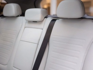 Mercedes GLC C254/X254 Coupe 2.0 220d 197KM 2026 GLC Coupe 220 d 4-Matic AMG Line 2.0 (197KM) 2026, zdjęcie 9