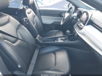 Jeep Compass II 2025 Jeep Compass Limited 2025 2.0 Benzyna 200KM, zdjęcie 9