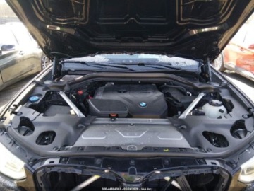 BMW X4 G02 2021 BMW X4 xDrive30i 2021 2.0 Benzyna 248KM, zdjęcie 8