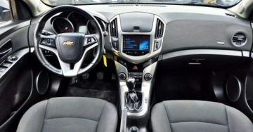 Chevrolet Cruze Kombi 1.4T DOHC 140KM 2013 Chevrolet Cruze BENZYNA NAWIGACJA niski przebieg super okazja POLECAMY, zdjęcie 36