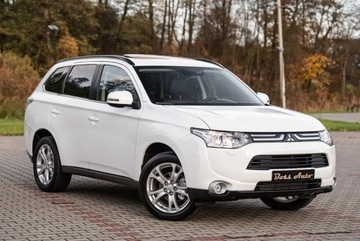 Mitsubishi Outlander III SUV 2.2 DOHC DI-D 150KM 2013 Mitsubishi Outlander 2.2DiD 150KM Full Skora Navi Camera Xenon Szyber Full, zdjęcie 1