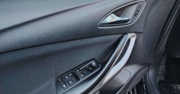 Opel Astra K Hatchback 5d 1.4 Turbo 125KM 2017 Opel Astra Opel Astra 1.4 T Enjoy 1.4 Benzyna 125KM, zdjęcie 8