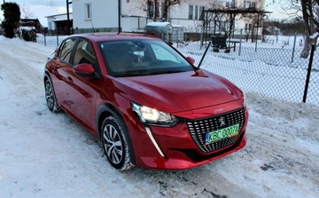 Peugeot 208 II e-208 Elektryczny 136KM 2021 Peugeot 208 e 208 Apple car Android auto Asystent pasa ruchu 136KM, zdjęcie 2