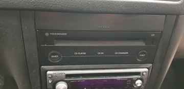 ZMIENIARKA CD ZMIENIARKA PŁYT VW GOLF 4 IV BORA POLO PASSAT B5 1997-2003