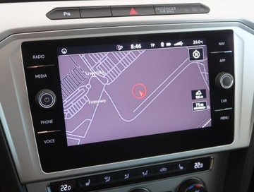 Volkswagen Passat B8 Variant 1.8 TSI BlueMotion Technology 180KM 2017 VW Passat 1.8 TSI, Automat, Navi, Klima, zdjęcie 12