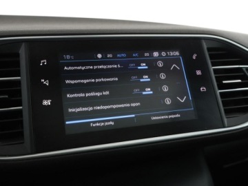Peugeot 308 II Hatchback Facelifting 1.2 PureTech 130KM 2018 Peugeot 308 Allure automat panorama, zdjęcie 26