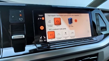 Volkswagen Multivan T7 2022 Volkswagen Multivan 1.4TSI PHEv 218KM SalonPL 7os, zdjęcie 32