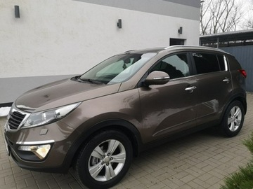 Kia Sportage III SUV 1.7 CRDi 116KM 2011 Kia Sportage 1,7 CRDI 116KM Klima tronik Skóra, zdjęcie 9