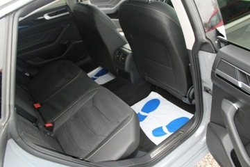 Volkswagen Arteon Fastback Facelifting 2.0 TDI SCR 150KM 2022 Volkswagen Arteon TDI Elegance DSG Gwarancja, zdjęcie 31