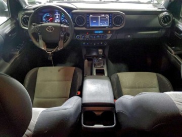 Toyota Tacoma II 2022 Toyota Tacoma Double Cab 2022 3.5 Benzyna 278KM, zdjęcie 8