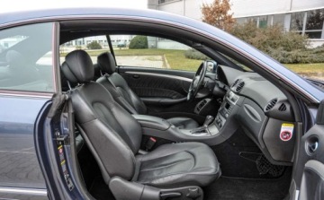 Mercedes CLK W209 Coupe C209 3.0 V6 (320 CDI) 224KM 2006 Mercedes-Benz CLK 3,0CDI (224KM) Automat Lift Skory 3.0 Diesel 224KM, zdjęcie 10