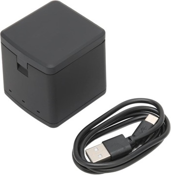 Зарядное устройство для аккумулятора камеры, 3 слота