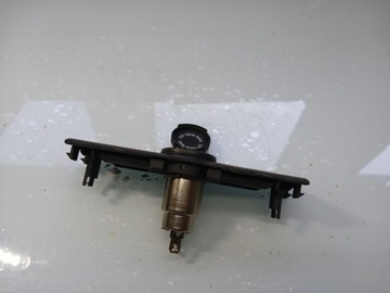 OPEL VECTRA C 2006 HNÍZDO ZAPALOVAČE ZADNÍ TUNELU STŘEDNÍHO