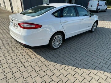 Ford Fusion 2014 Ford Fusion 2.0 hybryda, SE, 150KM, Zarejestr w PL, zdjęcie 6