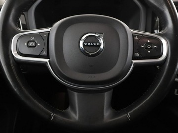 Volvo XC60 II 2019 Volvo XC 60 mHEV 4x4 automat full LED półskóra, zdjęcie 20
