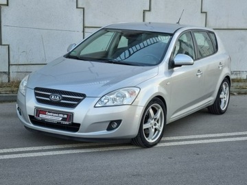 Kia Ceed I Hatchback 2.0 143KM 2008 Kia Cee&#039;d 2.0, zdjęcie 4