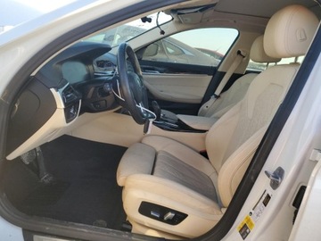 BMW Seria 5 G30-G31 Limuzyna Plug-In 2.0 530e 292KM 2022 BMW Seria 5 530XE 2022 2.0l 2.0 Hybryda 292KM, zdjęcie 7