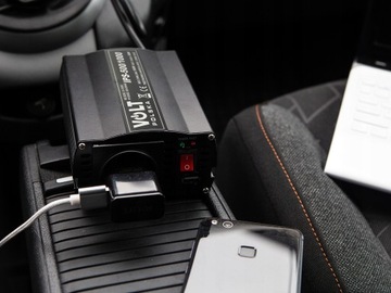 АВТОМОБИЛЬНЫЙ ПРЕОБРАЗОВАТЕЛЬ 24В 230В НАПРЯЖЕНИЕ 1000ВТ