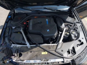 BMW Seria 5 G90-91 2023 BMW Seria 5 550e xDrive 2023 2.0l 2.0 Hybryda 181KM, zdjęcie 9