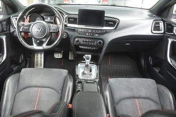 Kia Proceed Shooting Brake 1.6 T-GDI 204KM 2019 Kia Pro Cee&#039;d 1.6 Turbo GT panorama FULL LED, zdjęcie 16