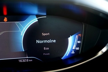 Peugeot 5008 II Crossover Facelifting 2.0 BlueHDi 177KM 2022 Peugeot 5008 GT kamera Skora adc Nawi PANORAMA bli, zdjęcie 32