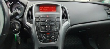 Opel Astra J Sedan 1.4 Turbo ECOTEC 140KM 2018 Opel Astra Krajowy, gaz fabryczny., zdjęcie 9