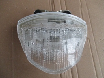 SUZUKI GSR 750 LAMPA TYŁ TYLNA
