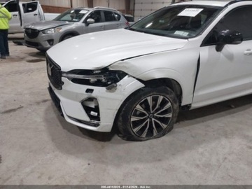 Volvo XC60 II 2024 Volvo XC 60 2024 VOLVO XC60 B5 CORE DARK THEME 2.0 Benzyna 247KM, zdjęcie 18