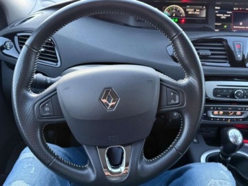 Renault Grand Scenic II Grand Scenic 2013 Energy dCi 130KM 2015 Renault Grand Scenic Rodzinny Grand Scenic 1.6D.130KMKamera Parktroniki Le, zdjęcie 27