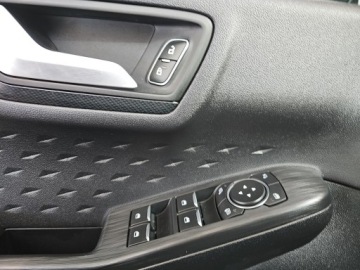 Ford Kuga III SUV 1.5 EcoBoost 150KM 2020 Ford Kuga Kuga 1.5 EcoBoost FWD ST-Line, zdjęcie 17