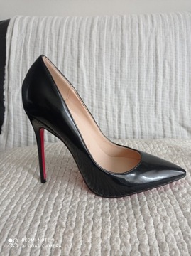 CHRISTIAN LOUBOUTIN €695 Kate 100 patent-leather pumps 37