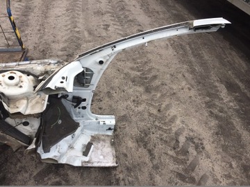 AUDI A3 8P FACELIFT ČTVRTKA PODÉLNA VÝZTUHA ZÁSTĚRA PRAVÁ