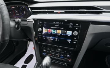 Volkswagen Arteon Fastback Facelifting 2.0 TDI SCR 150KM 2021 Volkswagen Arteon 2,0 TDI 2X R-LINE DSG HEDA UP Nawigacja Kamera Virtual, zdjęcie 22