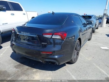 Maserati Ghibli III Sedan Facelifting 3.0 V6 350KM 2021 Maserati Ghibli 2021 MASERATI GHIBLI S 3.0 Benzyna 350KM, zdjęcie 6