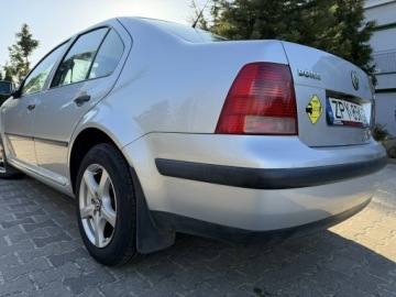 Volkswagen Bora Sedan 1.6 16V 105KM 2003 Volkswagen Bora Manual | Krajowy| Po rozrządzie |, zdjęcie 21