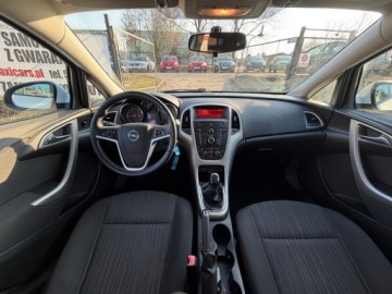 Opel Astra H Hatchback 5d 1.4 TWINPORT ecoFLEX 90KM 2011 Opel Astra ZAMIEŃ swoje auto zostaw w rozliczeniu – Dowóz pod dom, zdjęcie 4