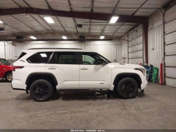 Toyota Sequoia II 2025 Toyota Sequoia Limited 2025 3.4l 3.4 Hybryda 437KM, zdjęcie 6