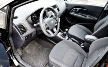 Kia Rio III Hatchback 3d 1.2 DOHC CVVT 85KM 2012 Kia Rio Klimatyzacja, Bluetooth, Zadbany 1.2 Benzyna 85KM, zdjęcie 7