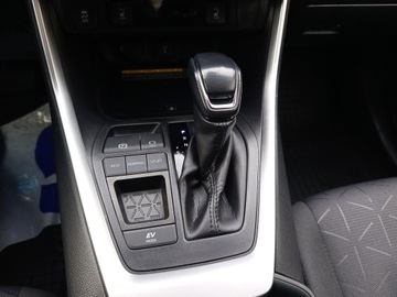 Toyota RAV4 V SUV 2.5 Hybrid Dynamic Force 218KM 2020 Toyota RAV4 2.5 Hybrid Comfort 4x2 V (2018-) Toyot, zdjęcie 32