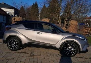 Toyota C-HR I Crossover 1.8 Hybrid 122KM 2019 Toyota C-HR Toyota C-HR 1.8 Hybryda 122KM, zdjęcie 5