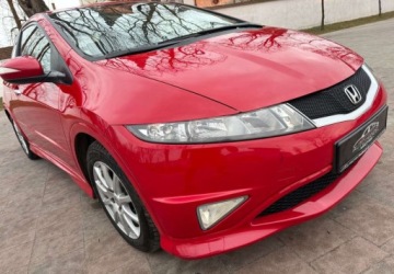 Honda Civic VIII Hatchback 3d 1.4 i-VTEC 100KM 2010 Honda Civic Honda Civic 1.4 i-VTEC Type S 1.3 Benzyna 100KM, zdjęcie 16