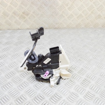 KIA OPTIMA 2016 PŘEDNÍ STRANA LEVÝ VLOŽKY DO ZÁMKU DVEŘE