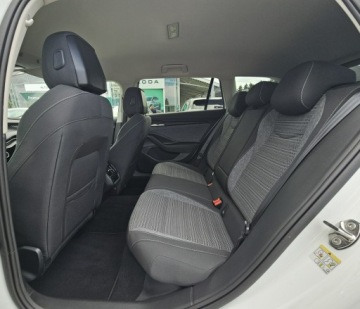 Skoda Superb IV Kombi 2.0 TSI 265KM 2024 Škoda Superb Skoda Superb Slection 2.0TSI 265KM, zdjęcie 13