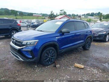 Volkswagen 2023 Volkswagen Inny Taos, 2023r., 1.5L 1.5 Benzyna 158KM, zdjęcie 1