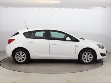 Opel Astra J GTC 1.7 CDTI ECOTEC 110KM 2013 Opel Astra 1.7 CDTI, Klima, Klimatronic, Tempomat, zdjęcie 5