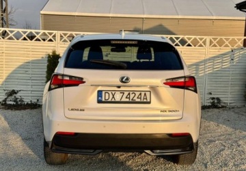 Lexus NX I SUV 300h 197KM 2016 Lexus NX Lexus NX 300h F Sport AWD 2.5 Hybryda 197KM, zdjęcie 26