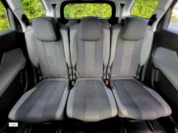 Peugeot 5008 II Crossover 1.6 BlueHDI 120KM 2017 Peugeot 5008 1.6 HDI, bardzo ladny, 7 osob, zarejestrowany. GWARANCJA, zdjęcie 25