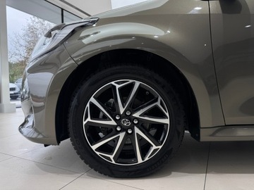 Toyota Yaris IV Hatchback 1.5 Dynamic Force 125KM 2023 Toyota Yaris Comfort+Tech+Style / 1 właściciel / S, zdjęcie 16