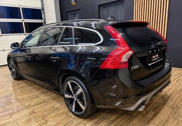 Volvo V60 I Kombi Facelifting 2.0 D4 DRIVE-E 190KM 2018 Volvo V60 R-Design D4 190KM skora BEZWYPADKOWY automat gwarancja, zdjęcie 9
